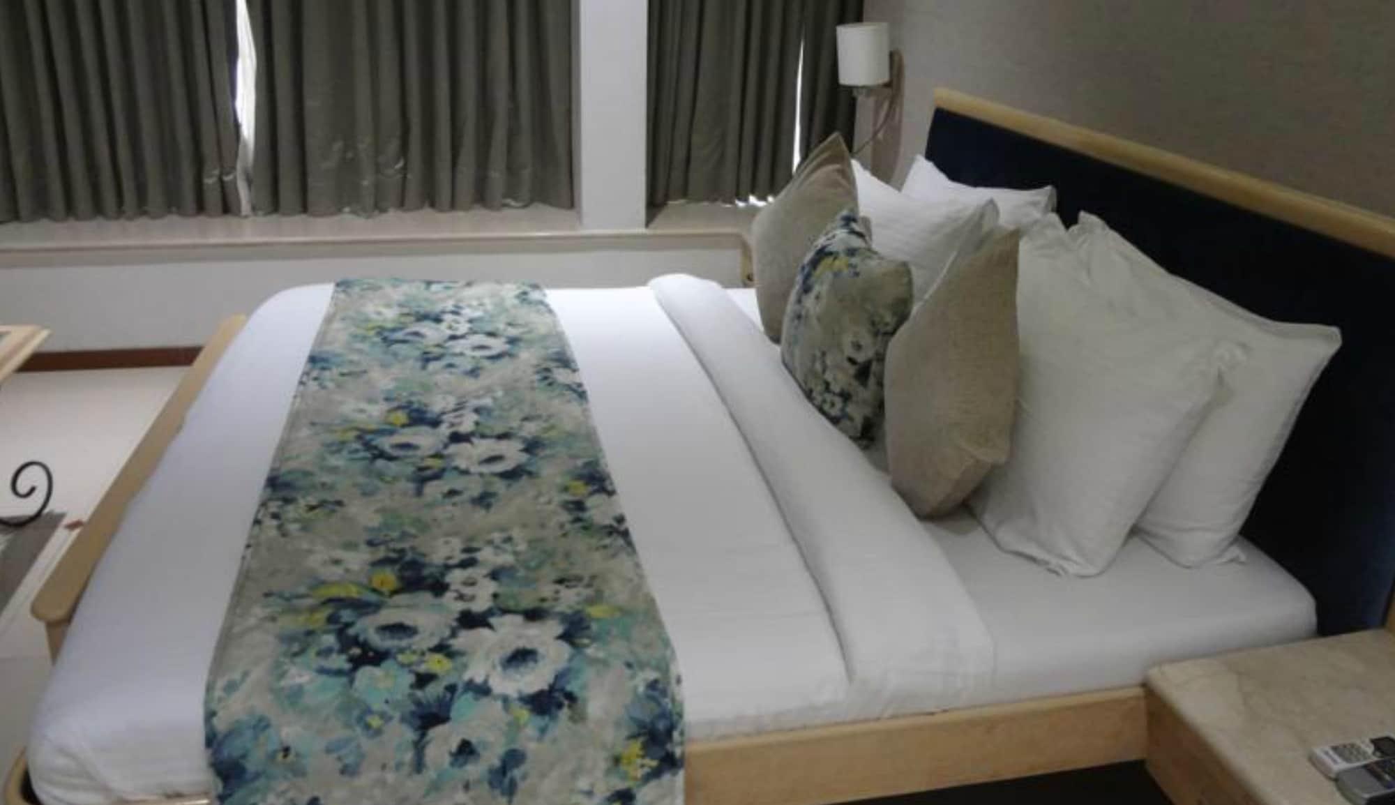 Hotel Suncity Apollo - Gateway Of India Mumbai Ngoại thất bức ảnh
