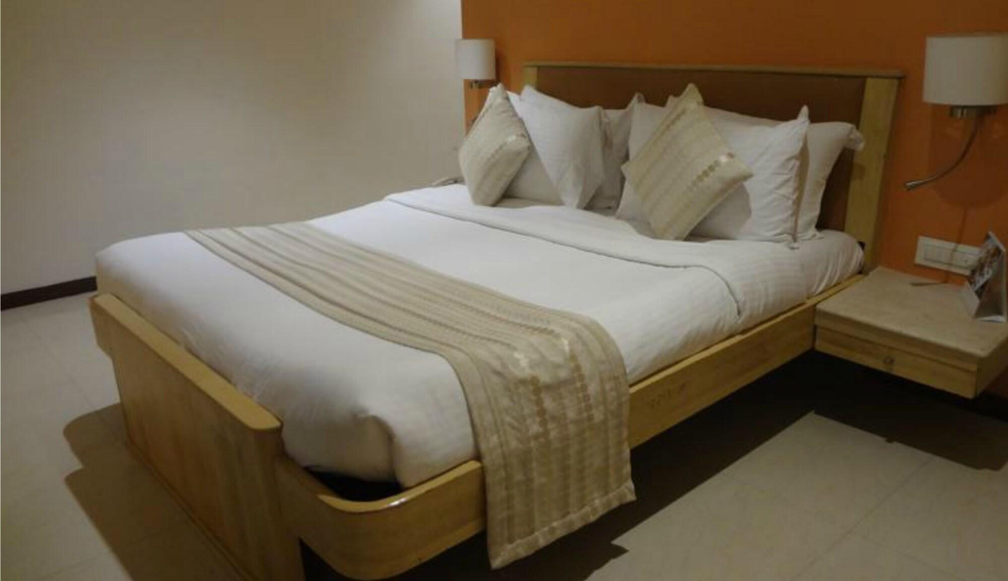 Hotel Suncity Apollo - Gateway Of India Mumbai Ngoại thất bức ảnh
